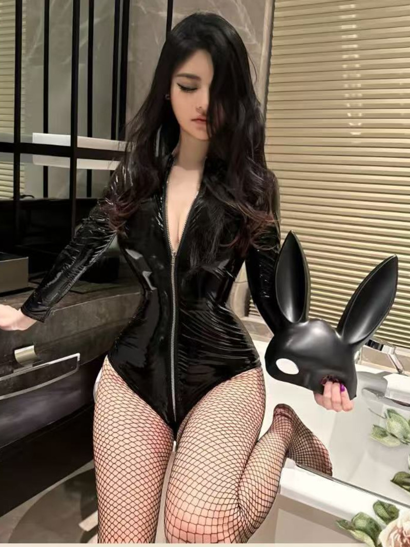 Sexy Lakleer Bodysuit Rits Uni - Home Office Romance recensie en prijs